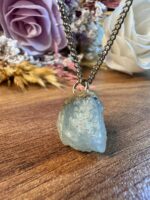 Akuamarin taşı Kolye